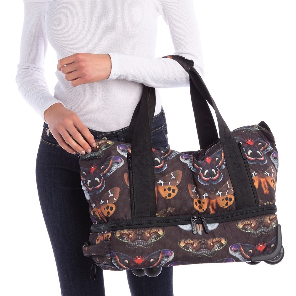 🦋 LeSportsac Dakota 17” Medium Roller Duffle 🦋 - Picture 6 of 6
